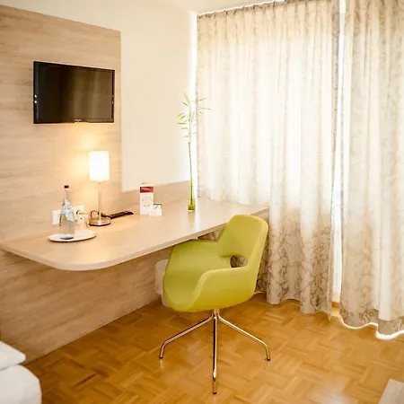 Отель Hotel-restaurant Romerhof